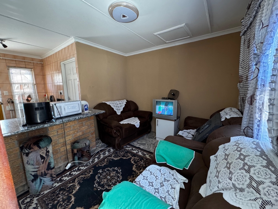 2 Bedroom Property for Sale in Sunset Glen Western Cape